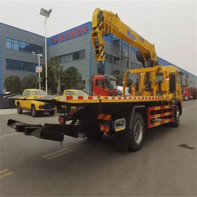 桐柏附近小随车吊出租电话，轻松解决搬运烦恼