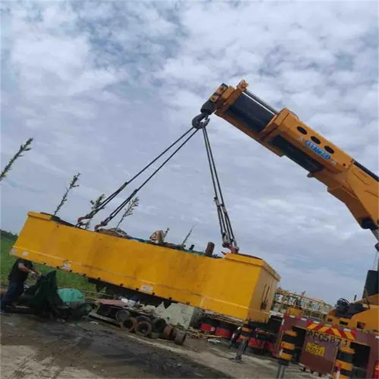 桐柏随车吊吊集装箱怎么吊